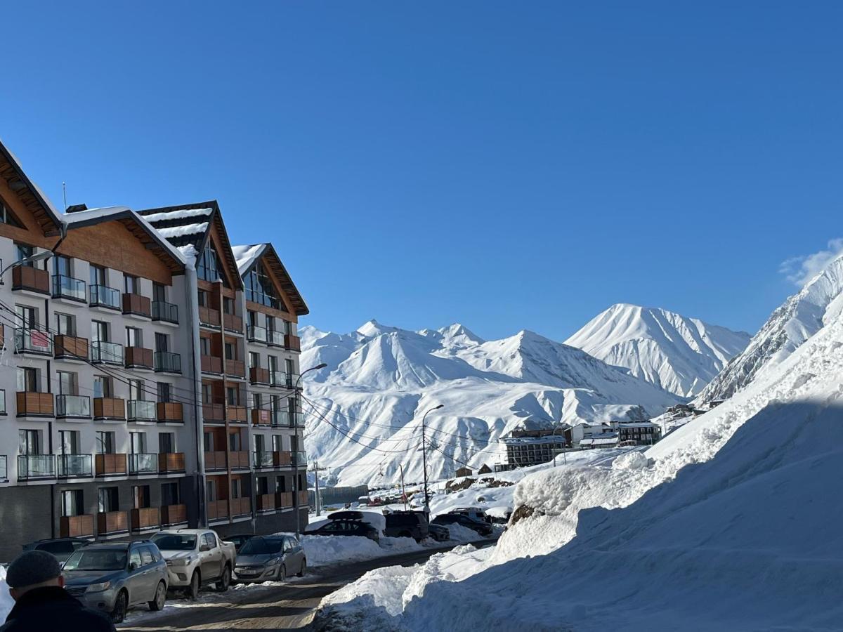 شقة Stuning Views On Mountains, غودوري المظهر الخارجي الصورة